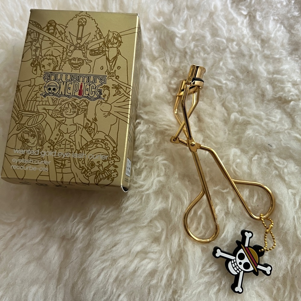 Shu Uemura ONE PIECE Wanted Gold Eyelash Curler Beauty Makeup